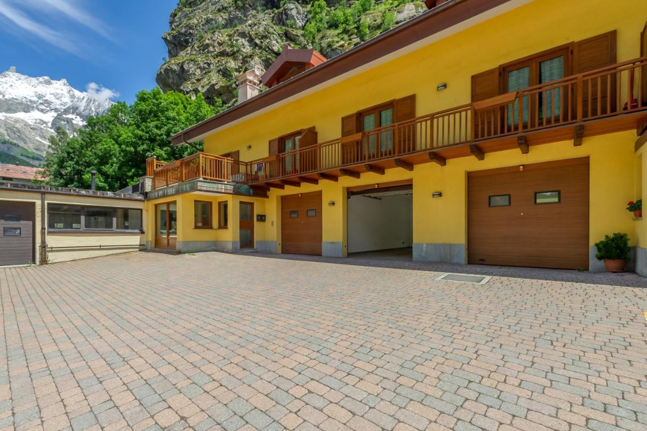 Casa Jasmine - Cir Vda Courmayeur 0154 Exterior photo